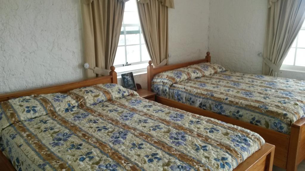 Las Palmas Hotel GOLD STANDARD APPROVED Corozal Habitación foto