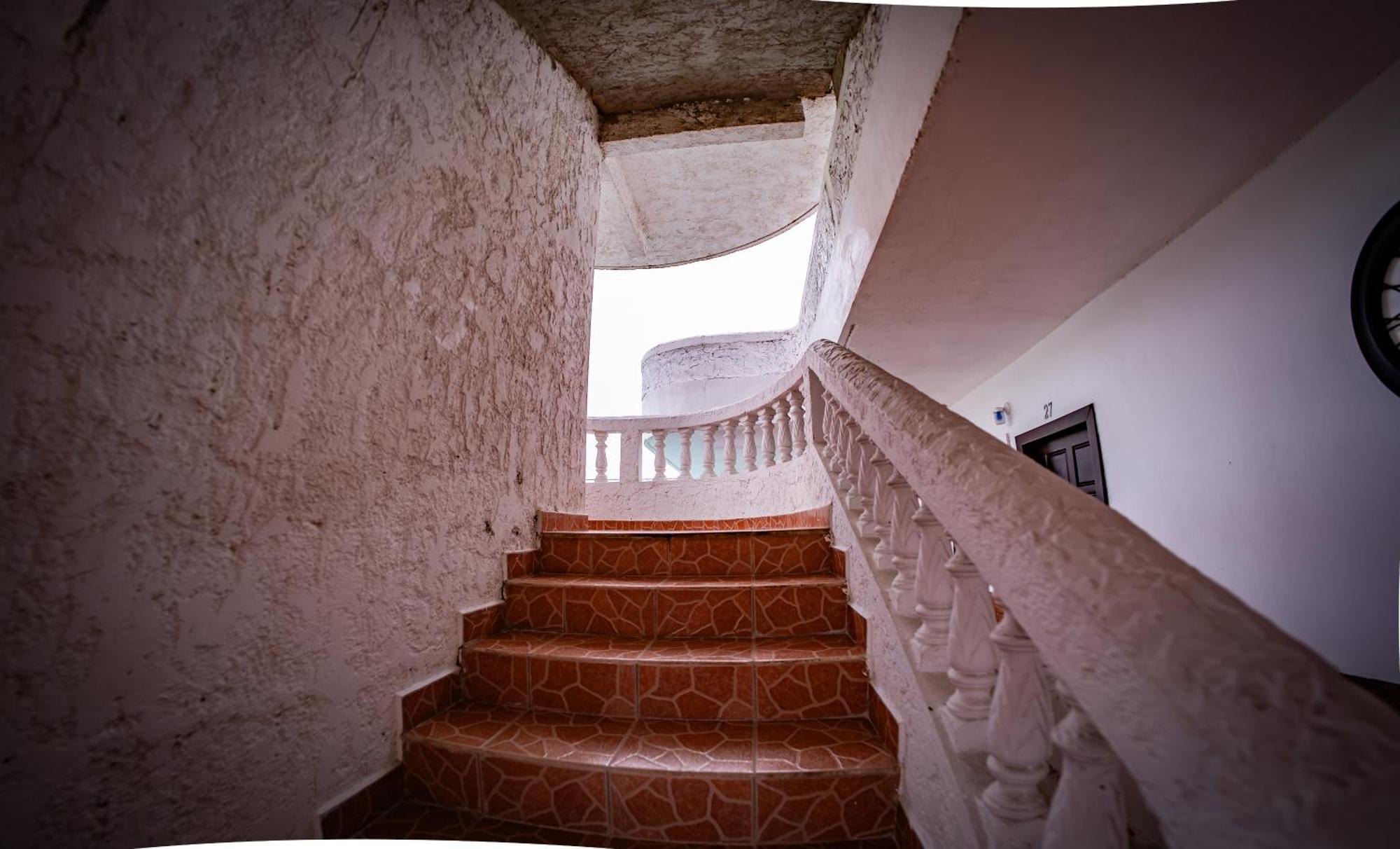 Las Palmas Hotel GOLD STANDARD APPROVED Corozal Exterior foto